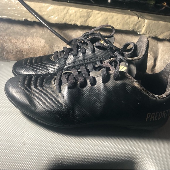 adidas EF8989 Predator 19.4 Flexible Ground Black Junior Soccer Cleats Size 3.5 - Picture 4 of 12